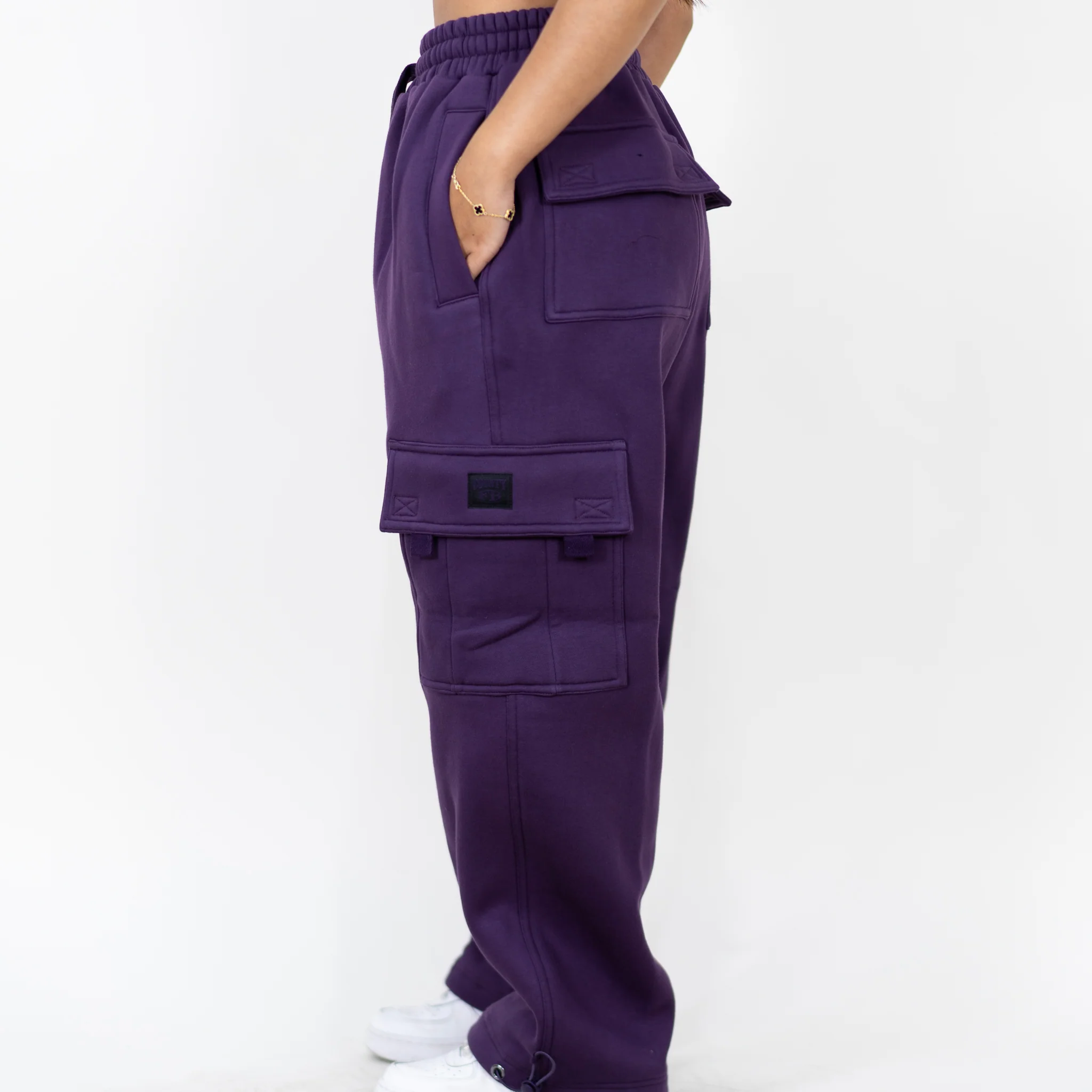 FB County Heavyweight Baggy Cargo Sweatpants - Image 32