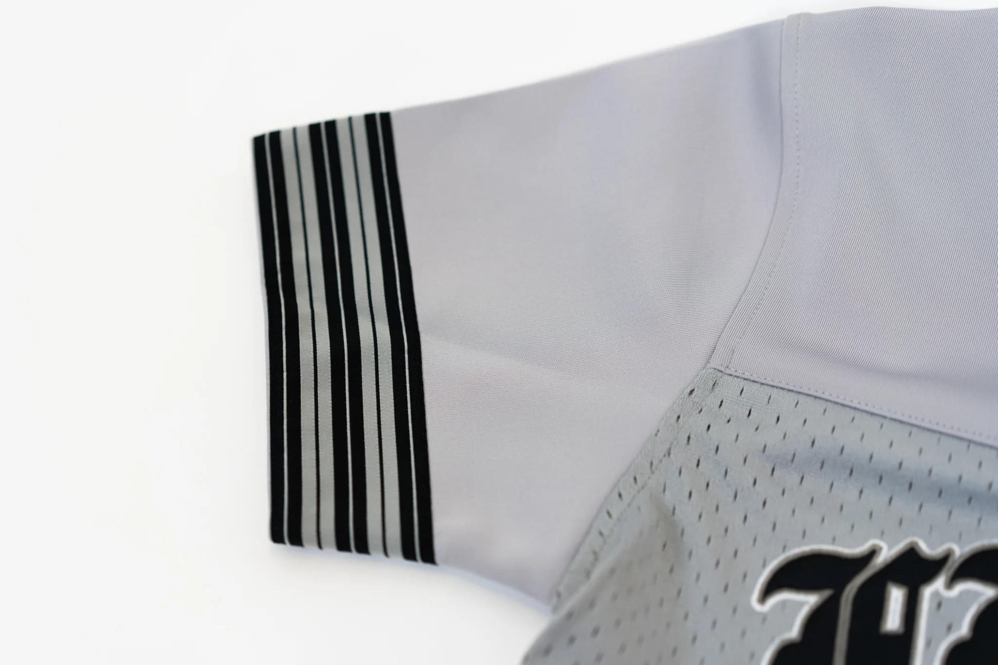 FB County Womens Football Classic Signature Jersey - Image 11