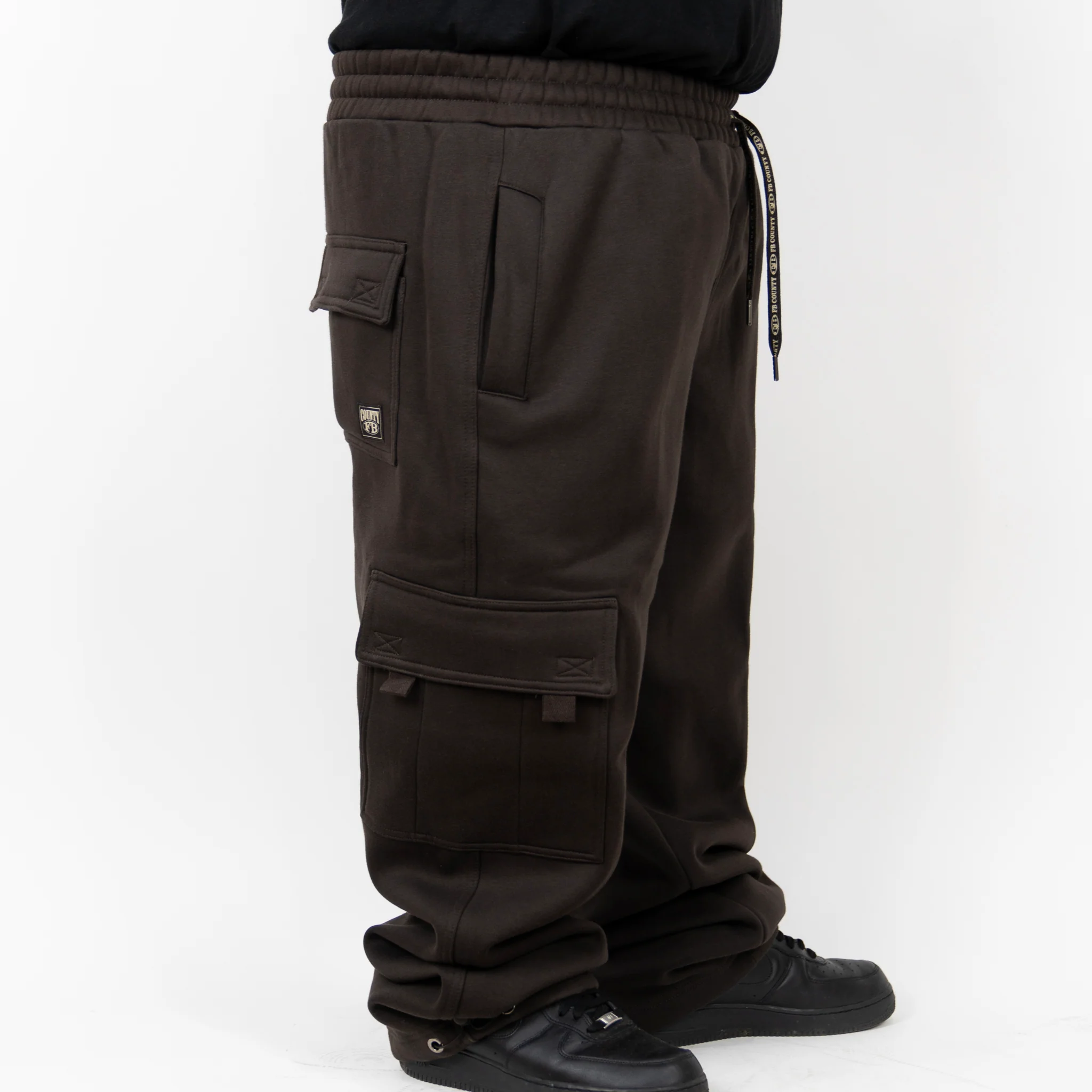 FB County Heavyweight Baggy Cargo Sweatpants - Image 15