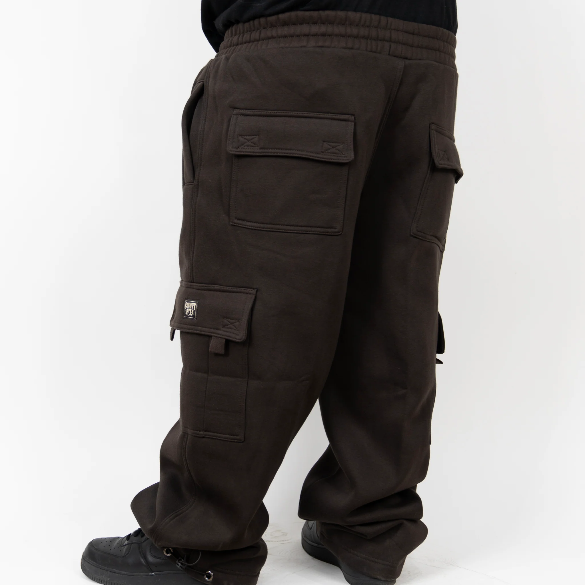 FB County Heavyweight Baggy Cargo Sweatpants - Image 17