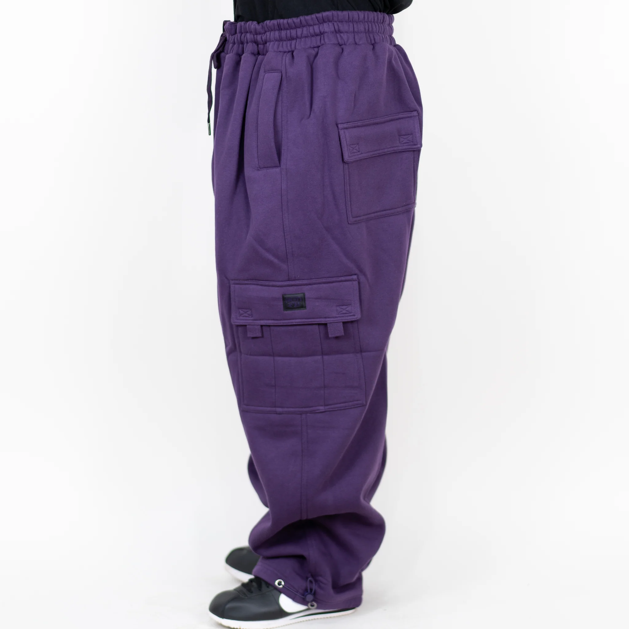 FB County Heavyweight Baggy Cargo Sweatpants - Image 25