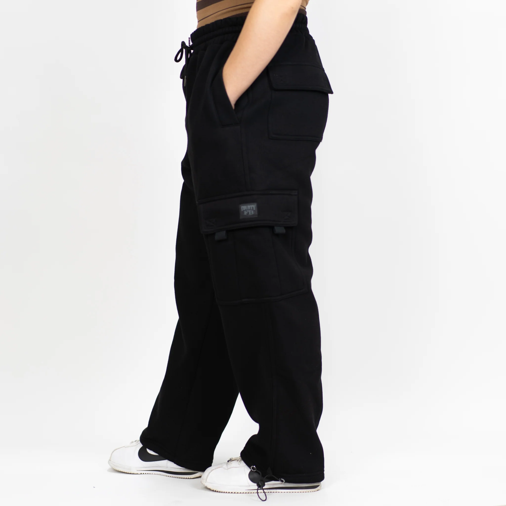 FB County Heavyweight Baggy Cargo Sweatpants - Image 12